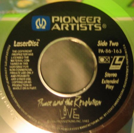 Prince And The Revolution – Live (LASERDISC) – Bild 4