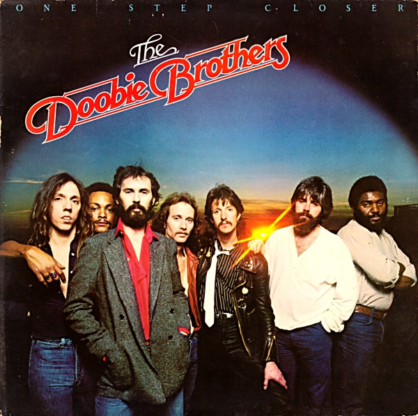 The Doobie Brothers – One Step Closer
